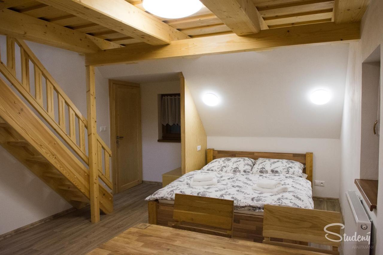 Kunratice  Apartmany Studeny מראה חיצוני תמונה